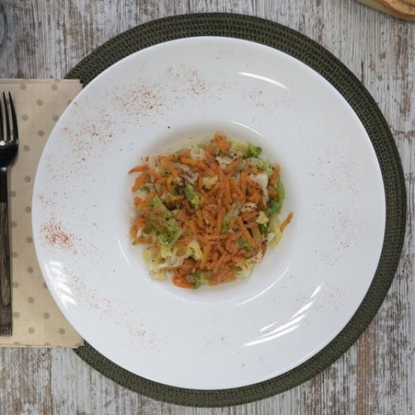 Ensalada-de-col-y-zanahoria-con-miel-y-mostaza-arriba